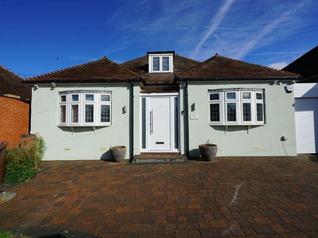 Lodge Lane, Grays RM16, 3 bed bungalow to rent, £2,300 pcm | PrimeLocation