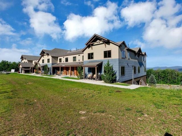 Lodge Rd Unit,ludlow, Condo For Sale