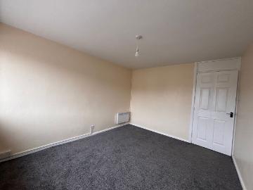 Lodge Road, Rugeley WS15, 2 bed flat to rent, £750 pcm | PrimeLocation