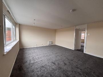 Lodge Road, Rugeley WS15, 2 bed flat to rent, £750 pcm | PrimeLocation