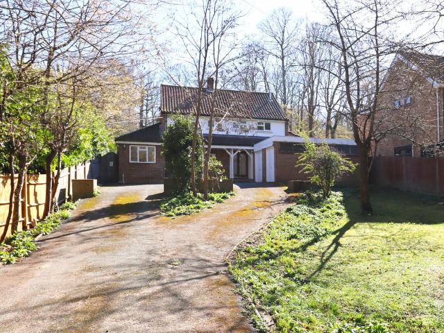 Lodge Road, Sundridge Park, Bromley, Kent BR1, 4 bed detached house to rent, £3,500 pcm | PrimeLocation