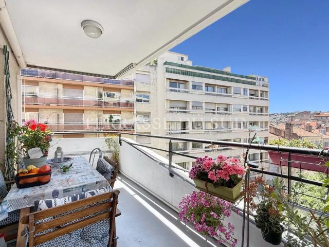 Lodi/Notre Dame Du Mont 88m² Marseille 6ème