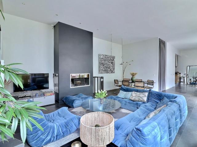 LOFT MEUBLÉ TERRASSE / JARDIN