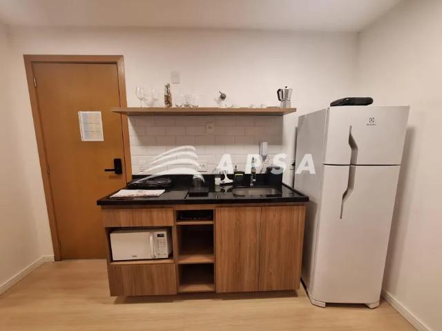 Loft no centro. Viva a praticidade e o estilo de morar no centro, a poucos passos do metrô carioca