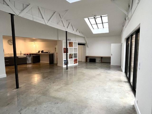 LOFT NON MEUBLE A LOUER