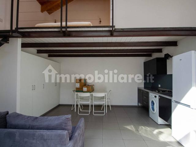Loft, ottimo stato, piano terra, Ortica, Milano