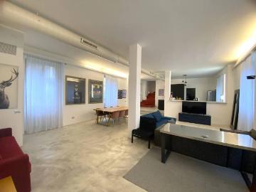 Loft / Open Space in affitto a Cologno Monzese MI