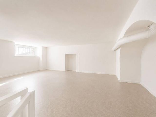 Loft / Open Space in vendita a Milano MI