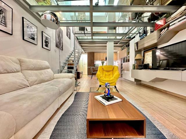 Loft / Open Space in vendita a Milano MI