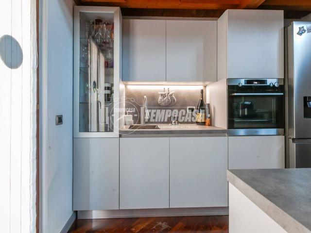 Loft / Open Space in vendita a Milano MI