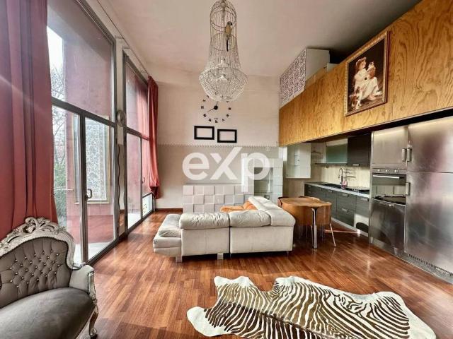 Loft / Open Space in vendita a Milano MI