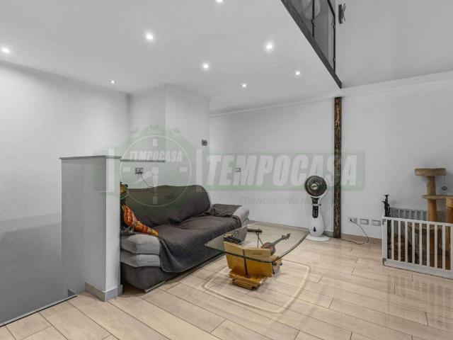 Loft / Open Space in vendita a Milano MI