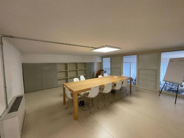 Loft / Open Space in vendita a Milano MI