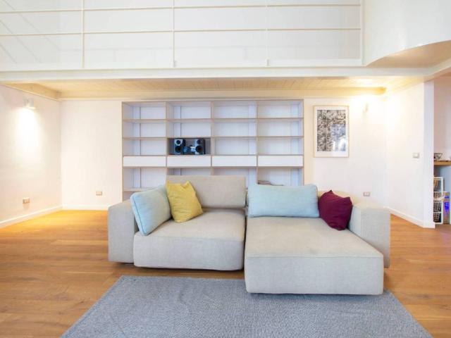Loft / Open Space in vendita a Milano MI