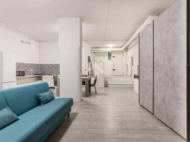 Loft / Open Space in vendita a Milano MI