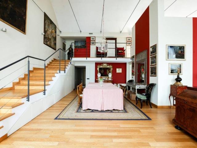 Loft / Open Space in vendita a Milano MI