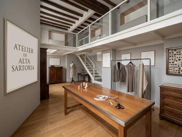 Loft / Open Space in vendita a Milano MI