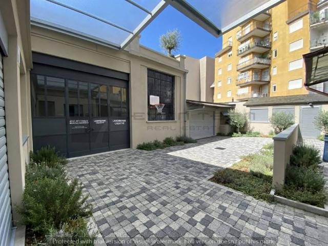 Loft / Open Space in vendita a Milano MI