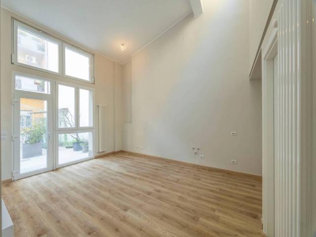 Loft / Open Space in vendita a Milano MI
