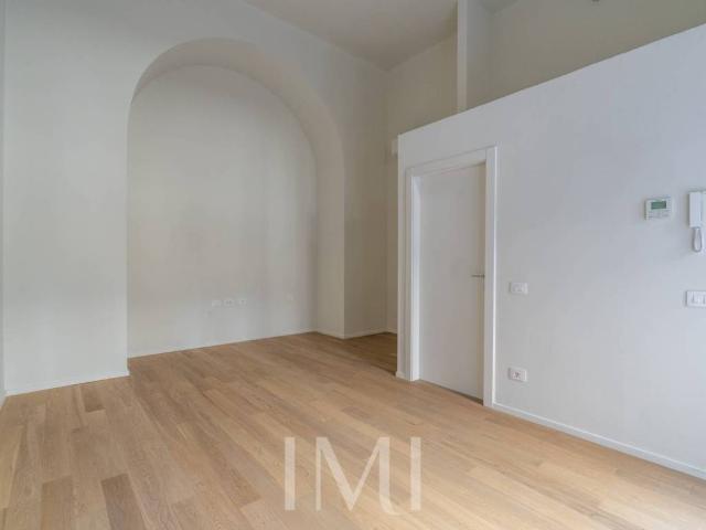 Loft / Open Space in vendita a Milano MI