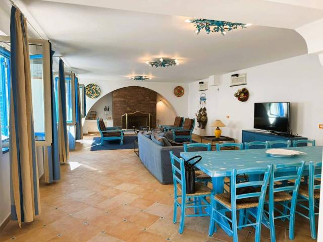 Loft / Open Space in vendita a Montepaone CZ