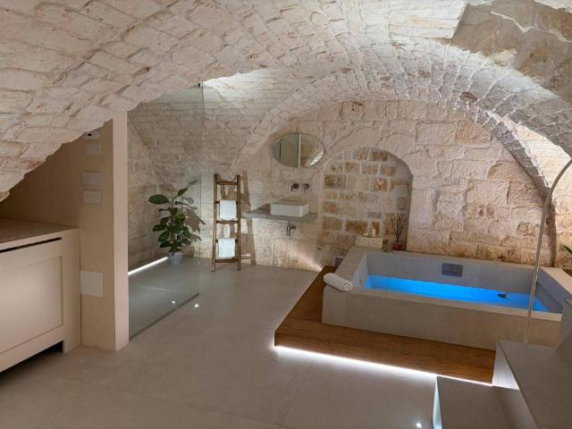 Loft / Open Space in vendita a Ostuni BR