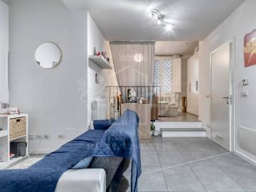 Loft / Open Space in vendita a Bologna BO