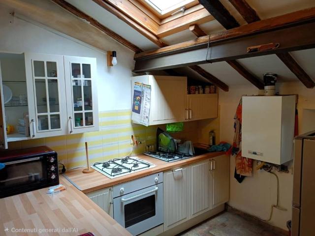 Loft / Open Space in vendita a Caprarola VT