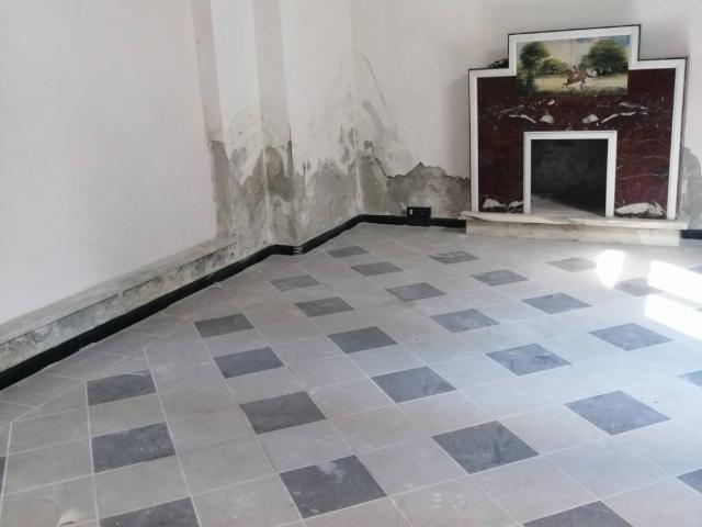 Loft / Open Space in vendita a Carrara MS