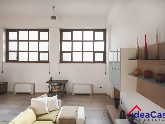 Loft / Open Space in vendita a Cigliano VC