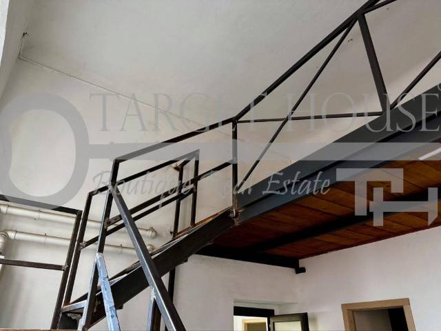 Loft / Open Space in vendita a Como CO