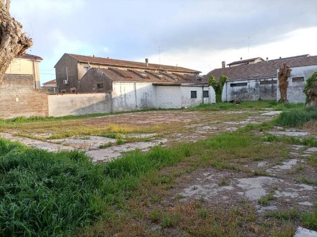 Loft / Open Space in vendita a Copparo FE
