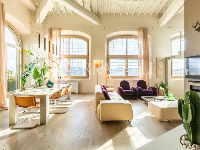 Loft / Open Space in vendita a Firenze FI