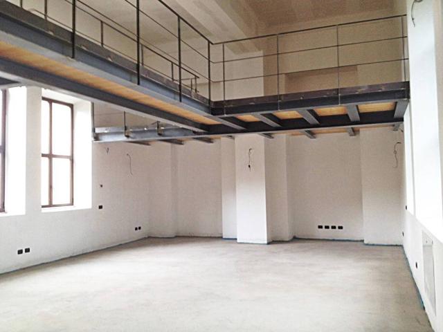 Loft / Open Space in vendita a Gallarate VA
