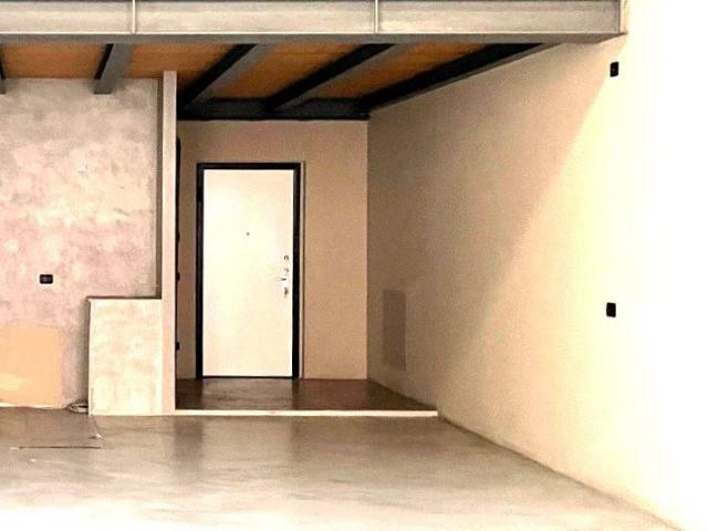 Loft / Open Space in vendita a Gallarate VA