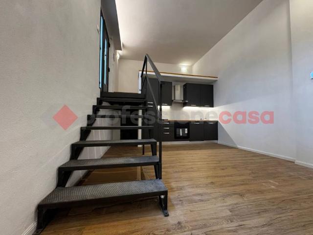 Loft / Open Space in vendita a Genova GE