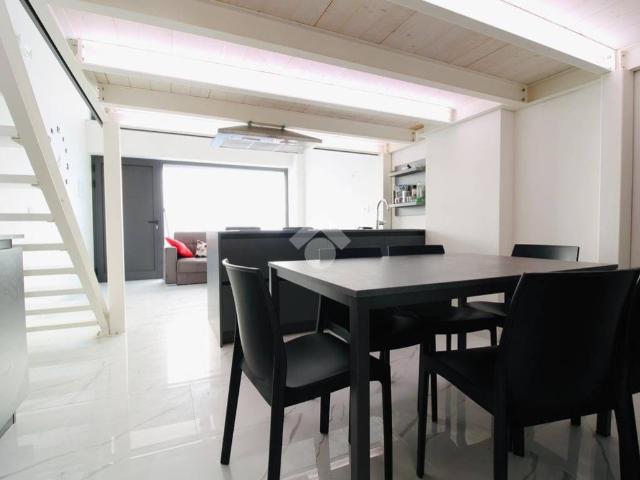 Loft / Open Space in vendita a Jesolo VE