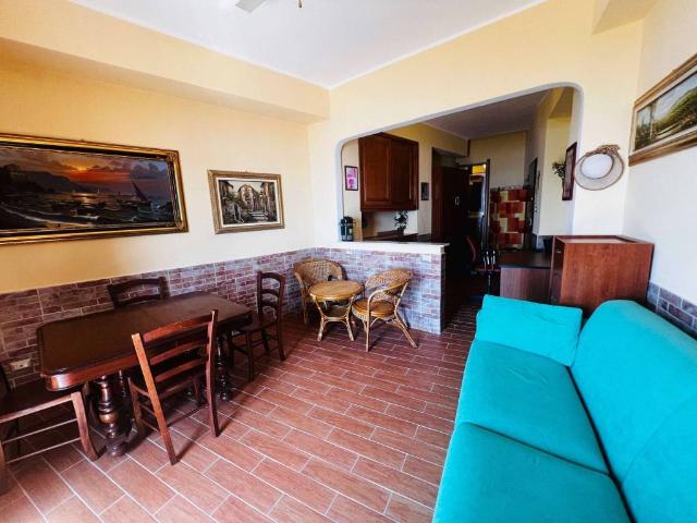 Loft / Open Space in vendita a Pizzo VV