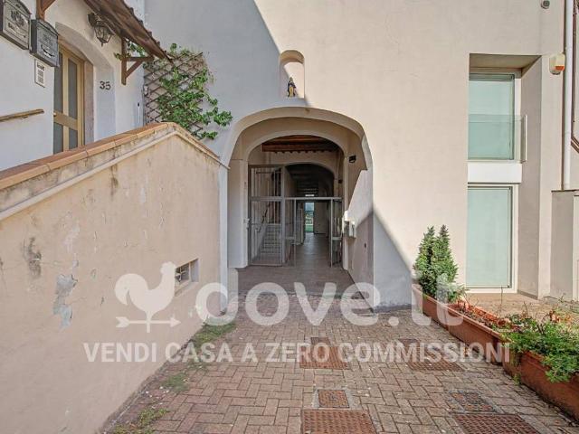 Loft / Open Space in vendita a Prato PO