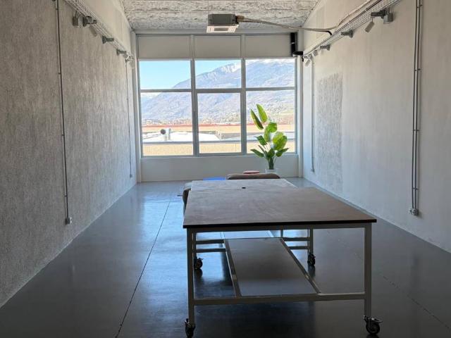 Loft / Open Space in vendita a Quart AO