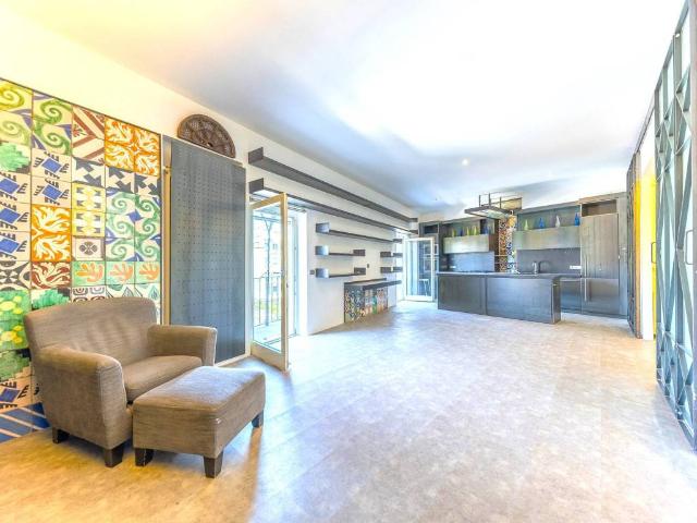 Loft / Open Space in vendita a Roma RM