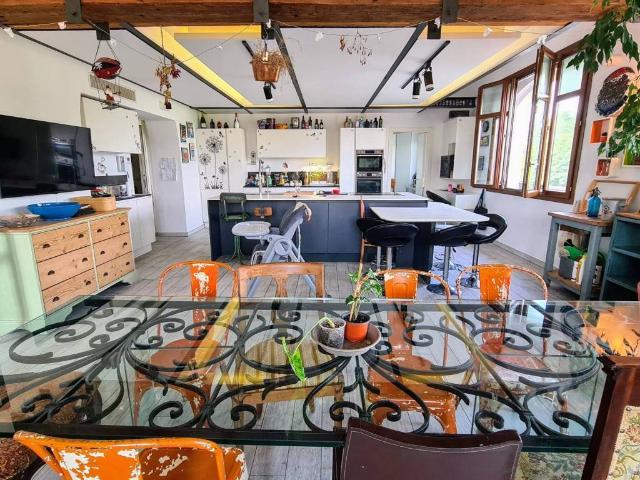 Loft / Open Space in vendita a Rozzano MI