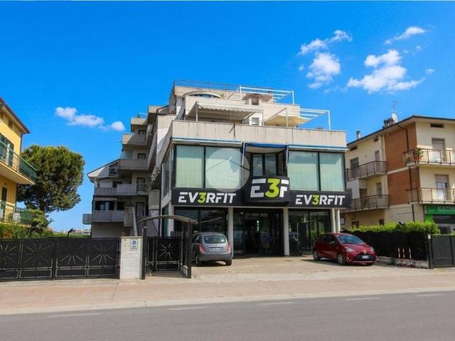 Loft / Open Space in vendita a San Benedetto del Tronto AP