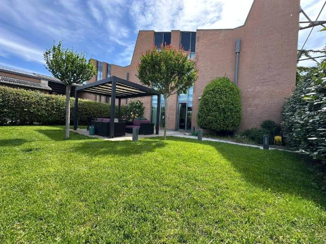 Loft / Open Space in vendita a Sassuolo MO