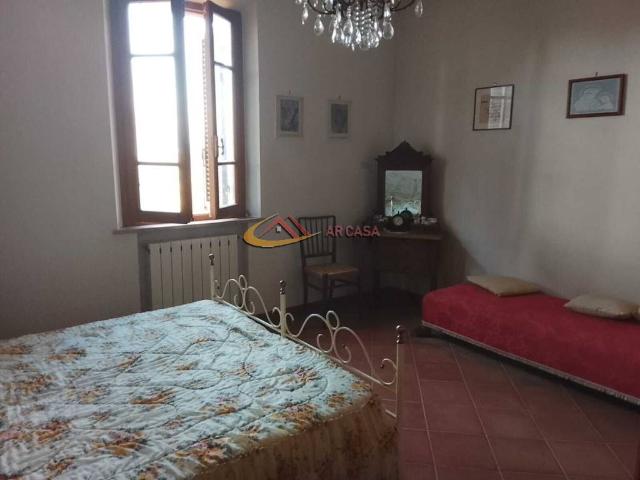 Loft / Open Space in vendita a Sinalunga SI