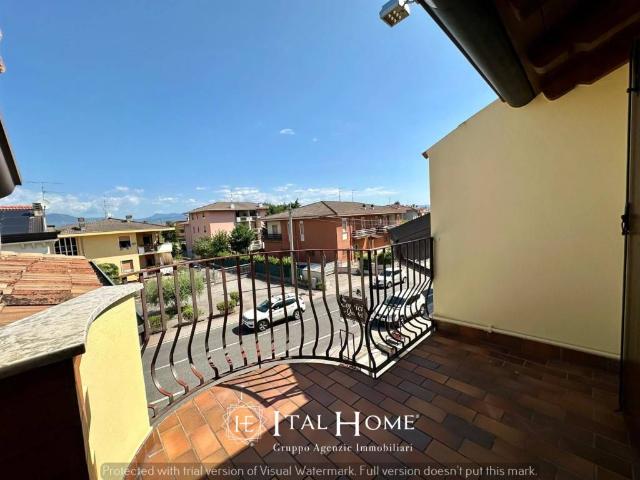 Loft / Open Space in vendita a Sona VR