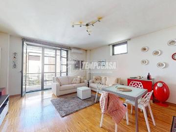 Loft / Open Space in vendita a Torino TO