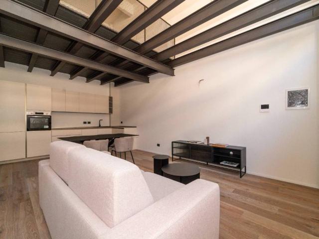 Loft / Open Space in vendita a Torino TO