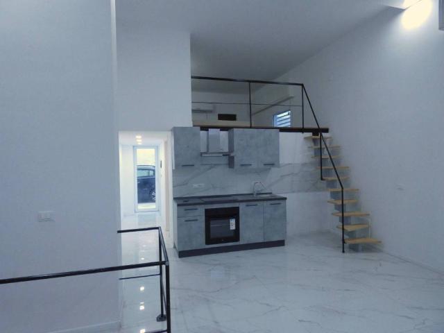 Loft / Open Space in vendita a Torino TO