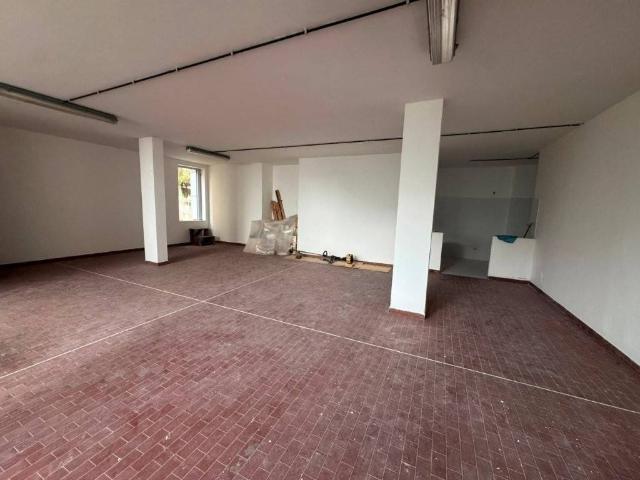 Loft / Open Space in vendita a Trieste TS